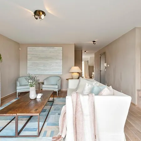 Charming Sunny Duplex With 2 Large Terraces And Private Parking In Knokke-Heist