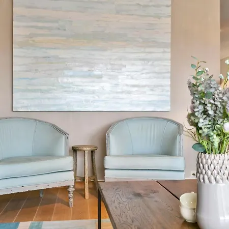 Charming Sunny Duplex With 2 Large Terraces And Private Parking In Daire Knokke-Heist